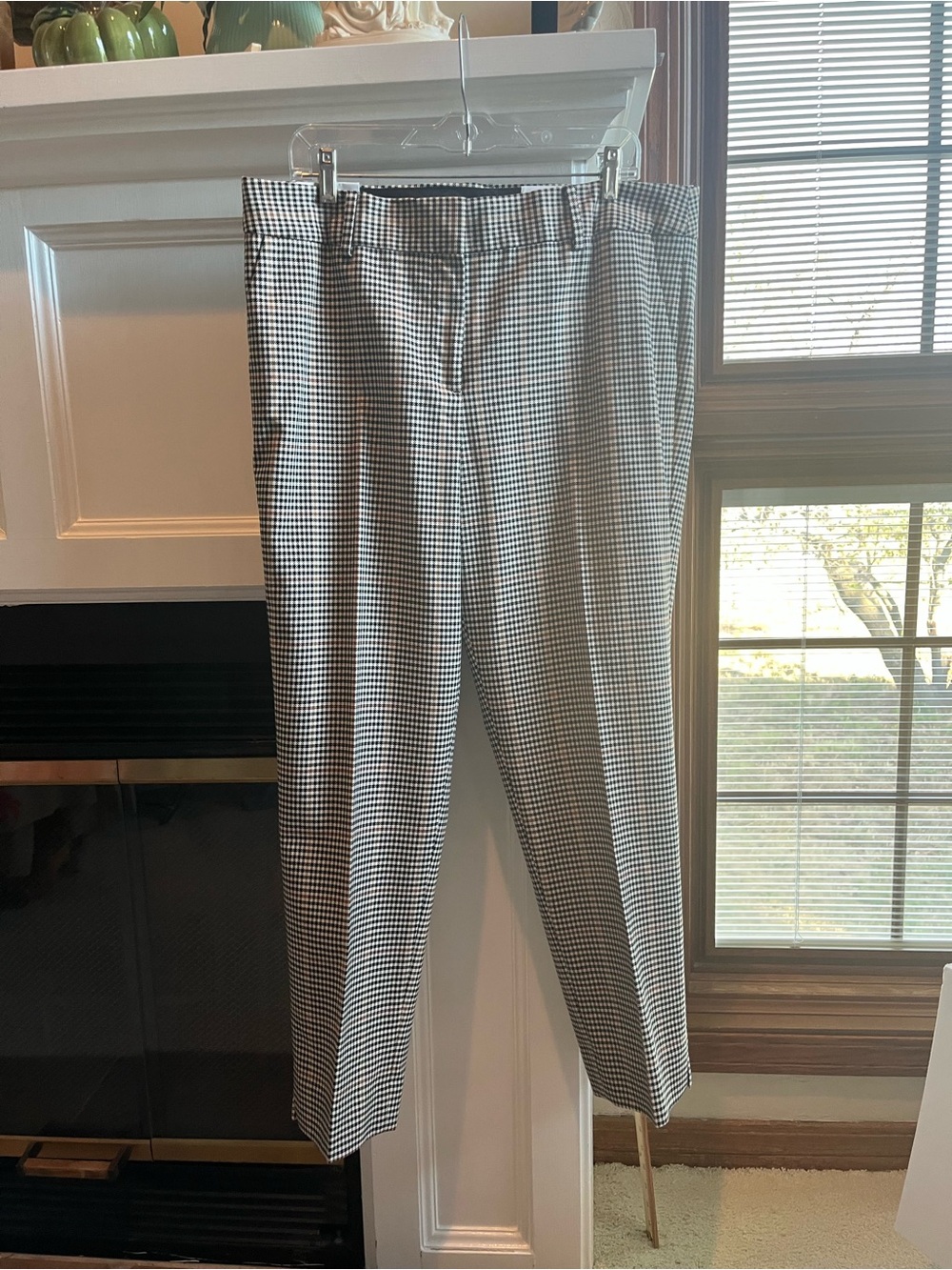 Talbots Hampshire Houndstooth Dress Pants in Black Tan Burgundy— NWT